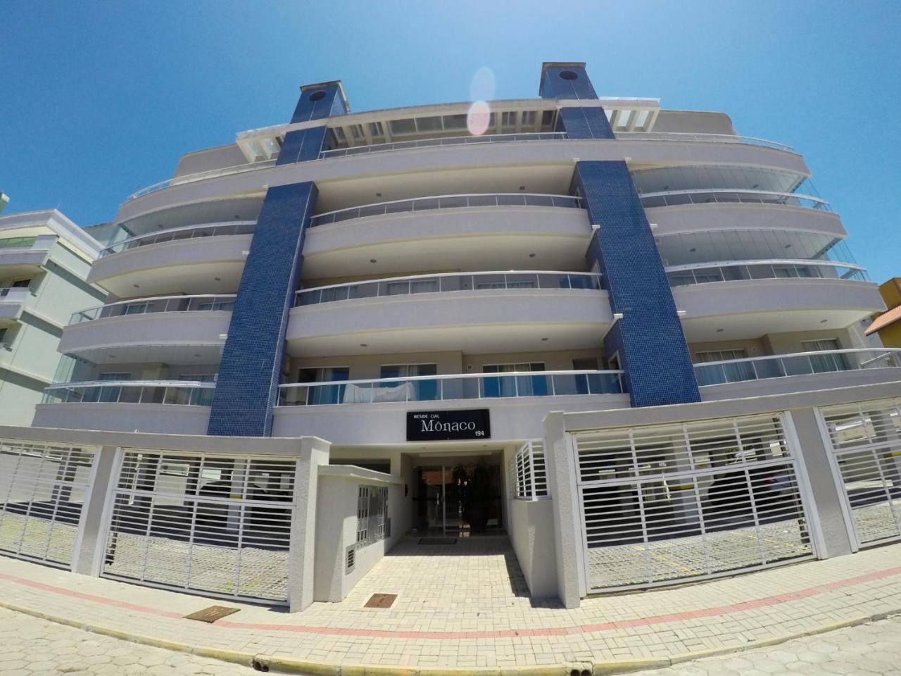 Ed Monaco, 150 Metros Da Praia De Bombas Bombinhas Esterno foto
